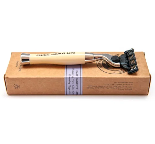 Brijač, Captain Fawcett